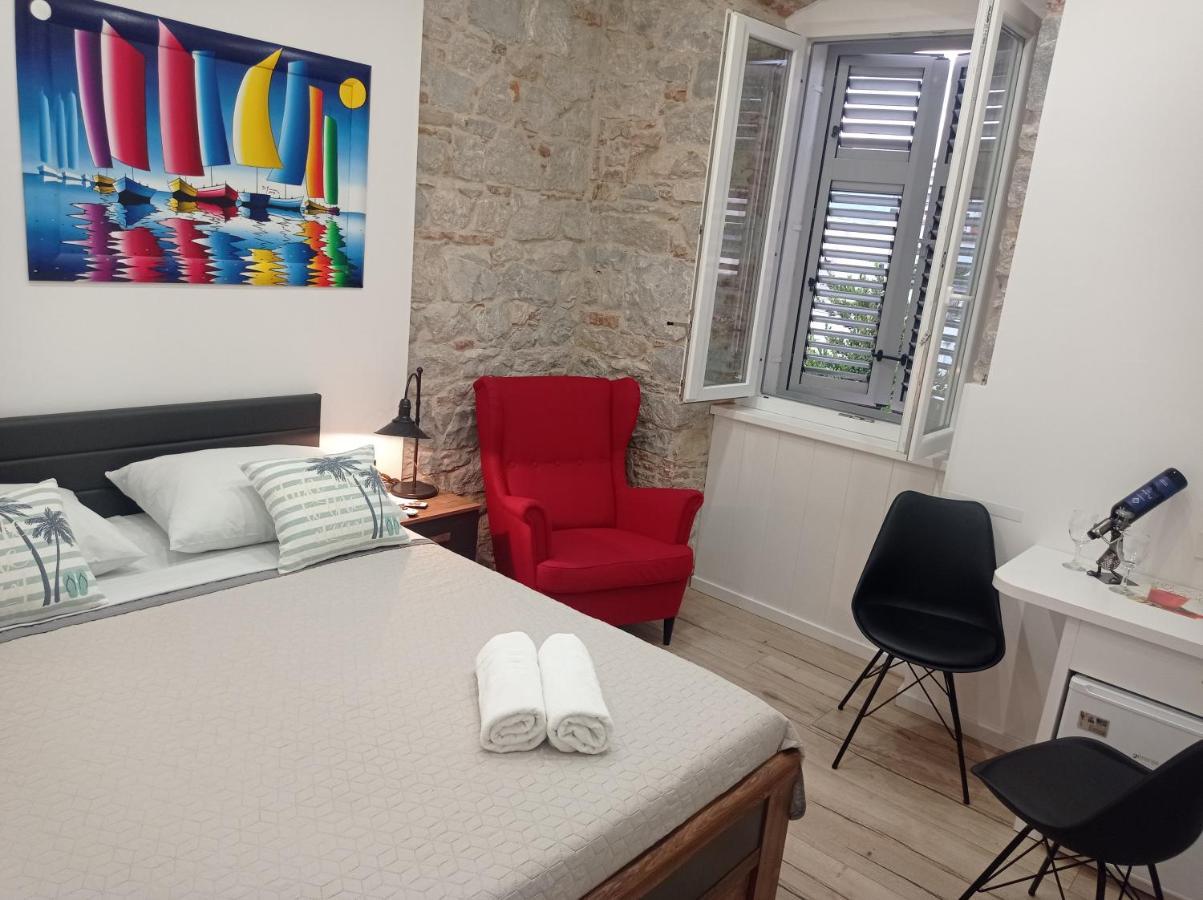Guest house And Perfect Dream In Split